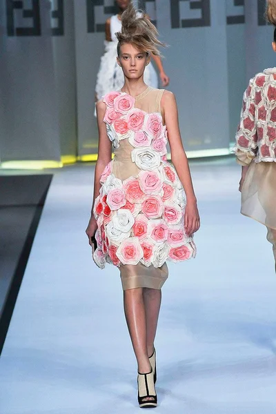 Look 31